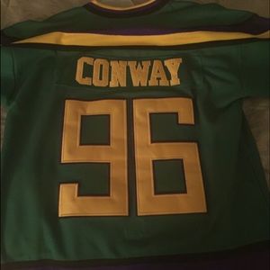 Mighty Ducks Charlie Conway Hockey Jersey.